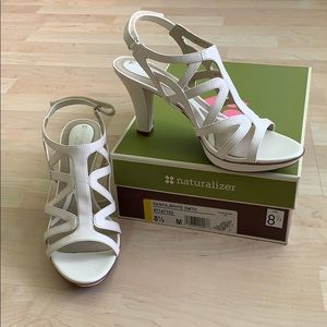 Naturalizer Dayna White 8 1/2 N5 comfort